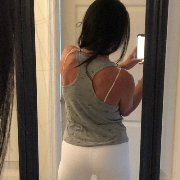 3 for $10 Umbro Workout Tank - Picture 4 of 4